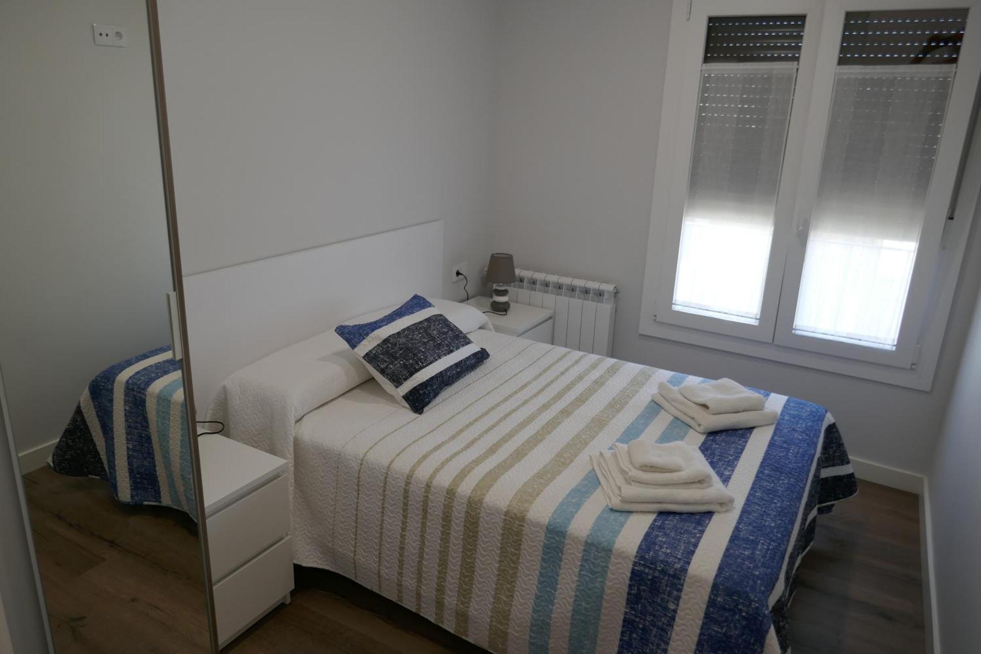 Apartamentos La Muralla Zamora Ruang foto